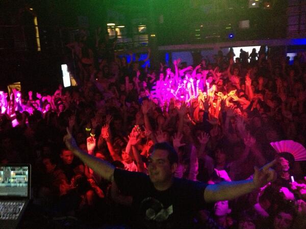 JanireImageClub's tweet photo. Vamoooos @mangasdj  te echaremos un monton de menoooos!!! http://t.co/M6Gr6doWPj