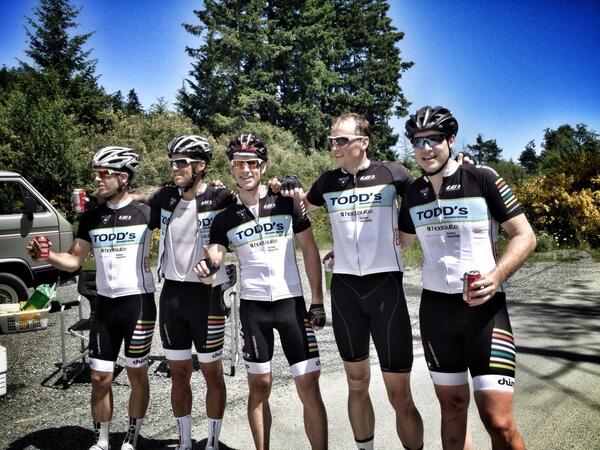 toddsccYVR's tweet image. 235km later, TODD&apos;s takes the win! Sprint finish for @matthewhendriks. @vicgranfondo has been EPIC.