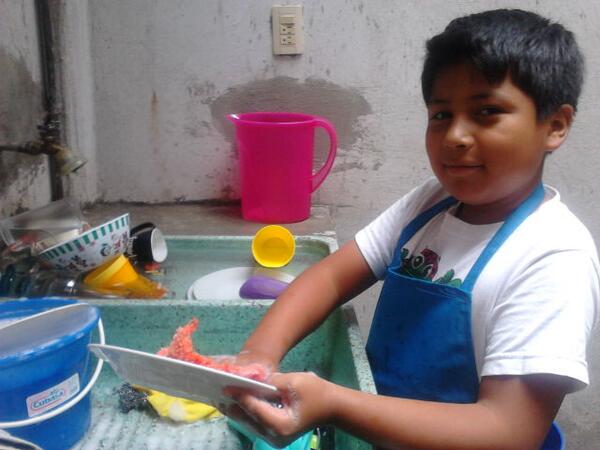 vian's tweet photo. Hijito t amo... http://t.co/pOzc9OC1fM