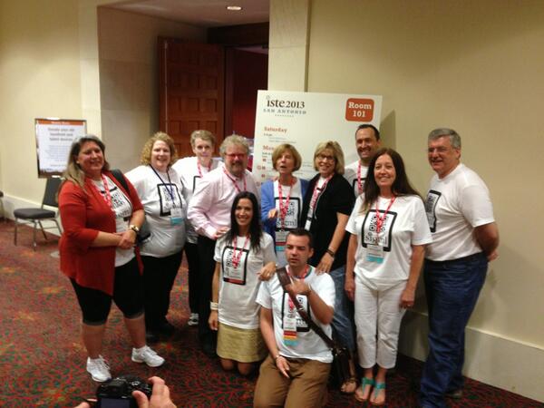 LauraBTRT's tweet image. Powerful conversations at #mmegashare #sigml #iste13 Great Team!