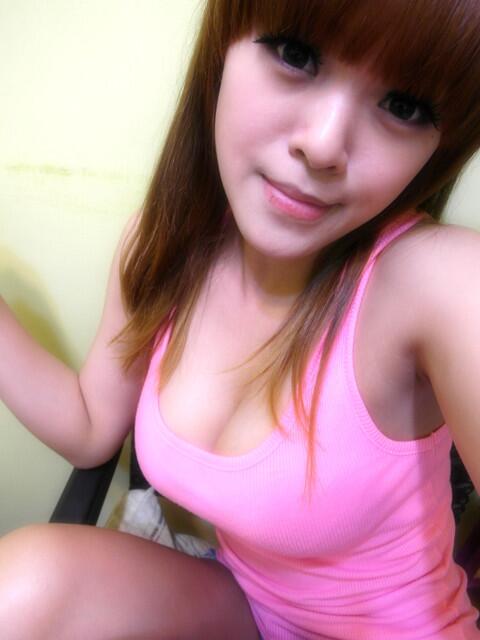 chinesexmodel's tweet photo. #90sBabyfollwtrain  RT this tweet✔ I follow you✔ You followback✔ No followback=UNFOLLOW✘ #TeamFollowback" #RT http://t.co/ZDBr83fglt