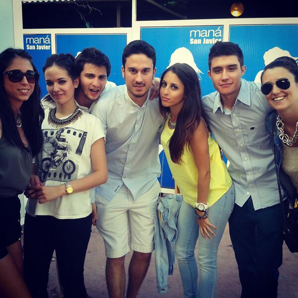 SoniaGomezLopez's tweet photo. Ultima cancion!@MariacoMeseguer @estefylozano @mariasanchez010 @Jesus7R @SergioLorente2 @pedroomarin #dandolotodo http://t.co/ennKyeHe5t