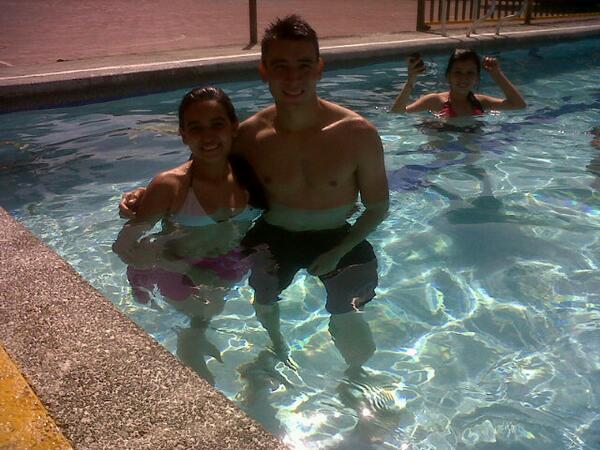 Ingrid_S77's tweet photo. Te Amoo Brother @leonardoserra13 http://t.co/4OafEyuaVg