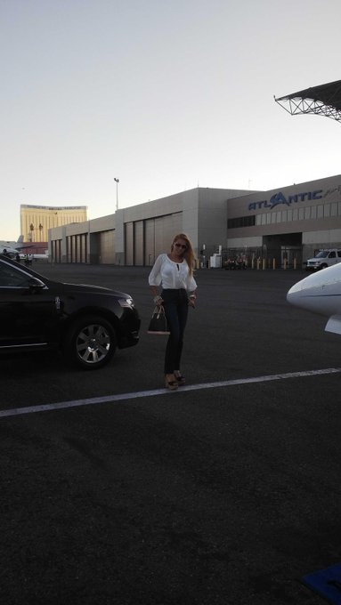 Y as&iacute; empieza mi hangover en Las Vegas http://t.co/CE4oqDgHXn<a href="/tag/louisvuitton"class="tags"><span>#louisvuitton</span></a><a href="/tag/celebratingmonogram"class="tags"><span>#celebratingmonogram</span></a>