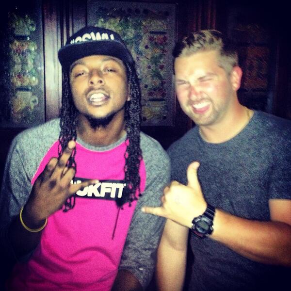 KNPMarQ's tweet image. Lol Me And Chad Lol Mayne I Look Soooo #FuckedUp #turnup #sswh #swag #squad #truckfit #letsgetit