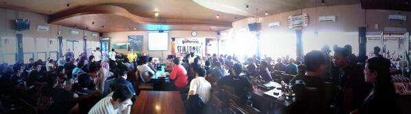 Suasana #CanonFNgathering di Pisa Cafe Semarang #FNX