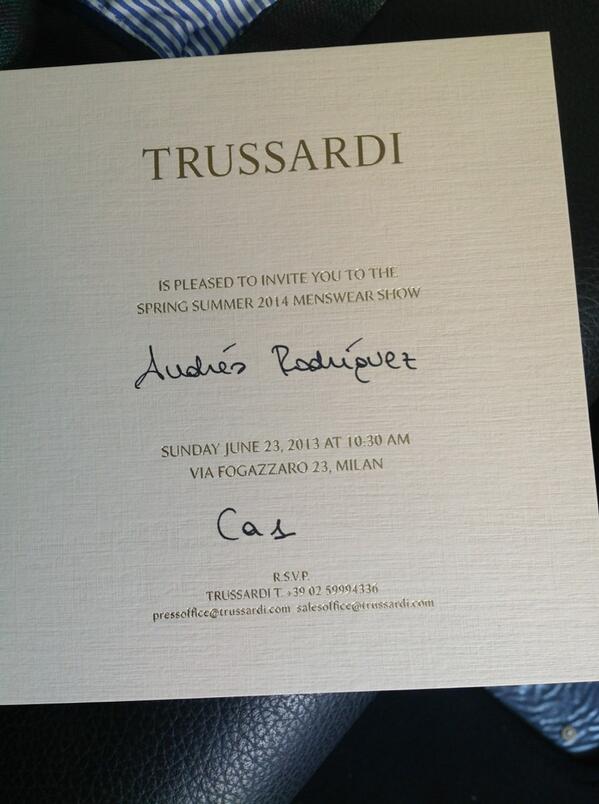 ArodSpainMedia's tweet image. Rumbo a #trussardi #MFF2013 Aqui la invita
