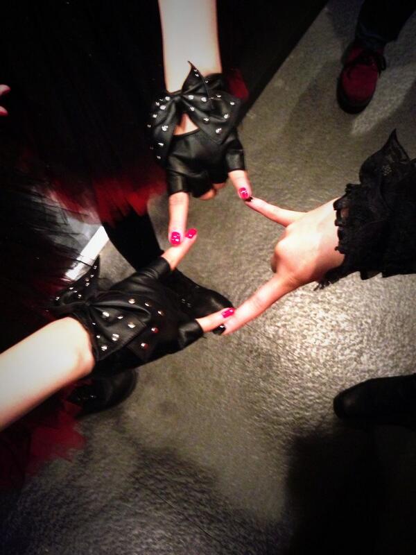 sakura_shokuin's tweet photo. 18:30からお台場でワッショイするよー(*^^*)近くにいる人は遊びに来て欲しいDEATH‼ http://t.co/c6QL9bm8mY