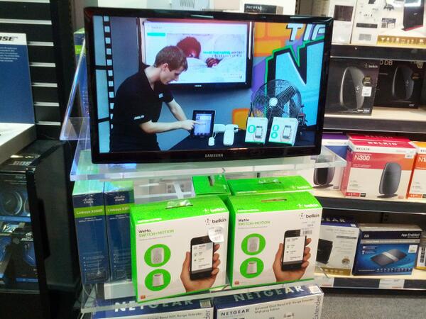 TCNOfficial's tweet photo. @LinusTech We found your WeMo video being shown at a retailer in NZ, we were pretty surprised when we saw it http://t.co/T2GfylNbiD