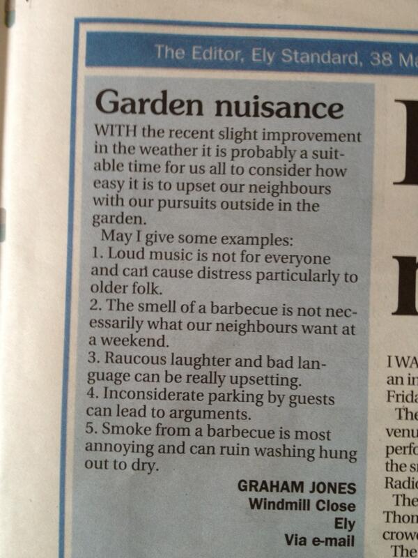 gracedent's tweet photo. I love this. The Great British Spirit.  RT @ajhmurray http://t.co/0NaLYve10c