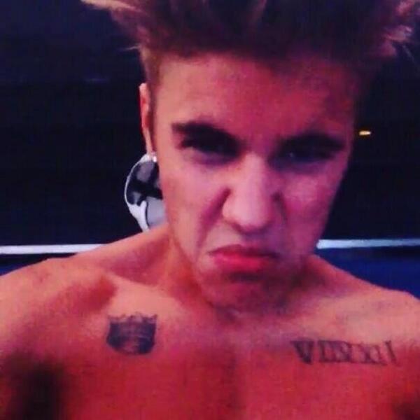 omgkidrawhl tweet picture