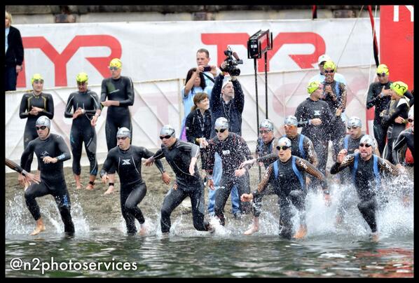 IRONMANtri's tweet image. Pro men start #IMCDA