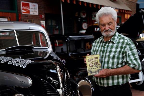 NativeIntell's tweet image. Dawsonville Ga #GordonPirkle with his copy of #DrivingwiththeDevil ! Now at ThunderRoadUSA.com @nealthompson