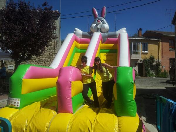 jsmbuffy's tweet photo. Pasando la tarde en rubena con @BeaMoisen http://t.co/9l5UZdPUWt
