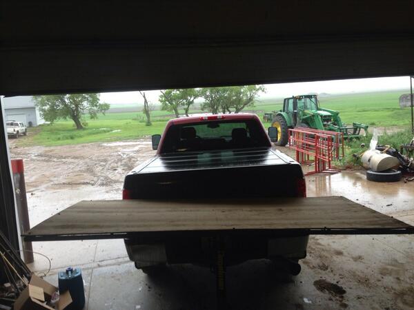 ConnorPaton_9's tweet photo. Who's up for some beer pong behind the duramax http://t.co/i2csEEtMZk