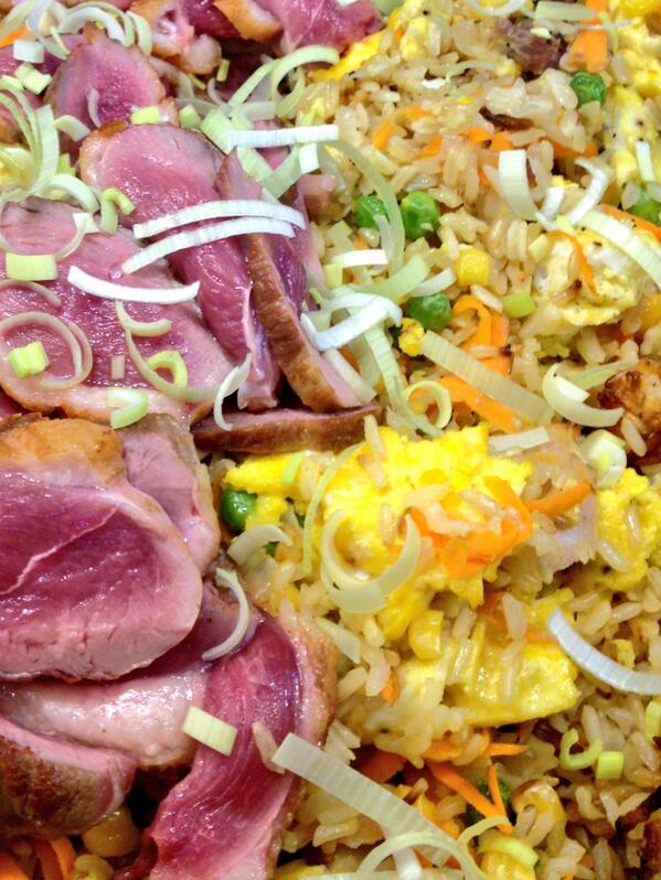 KitchenLittleOh's tweet image. Duck Fried Rice