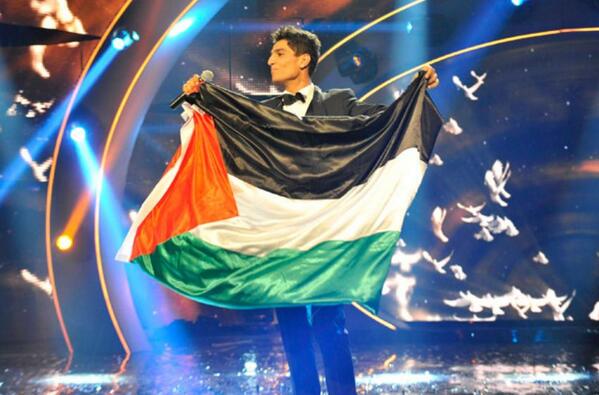 الفلسطيني محمد عساف يفوز بلقب "آراب أيدول 2" BNdpafgCIAA9rai