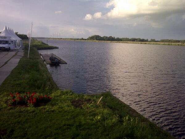 tcebos's tweet photo. Mooie #martiniregatta is weer voorbij. Baan ligt er weer verlaten bij. http://t.co/cJQ9jagR2M