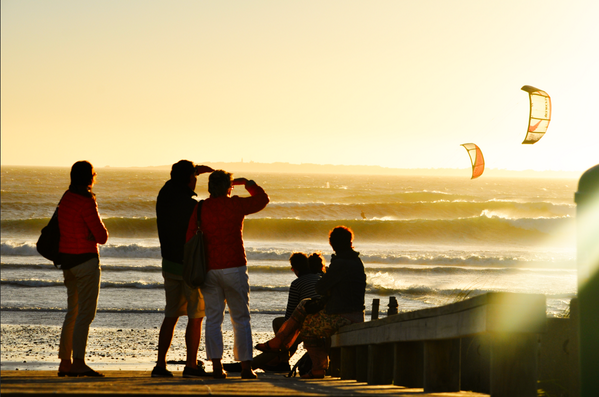 #bigbayairchallenge thats me in the background of this pic