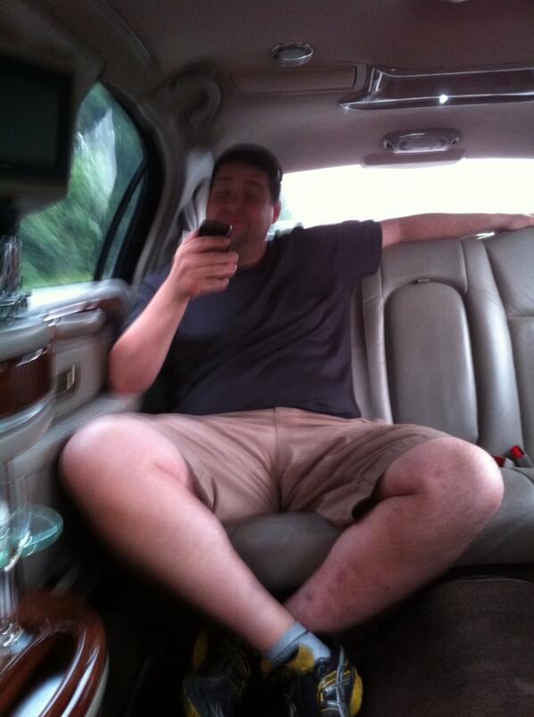 davemcrna's tweet photo. Living large in Casino limo @BaseballBender #wontfitincab #doublemeat http://t.co/A52Pllcofw