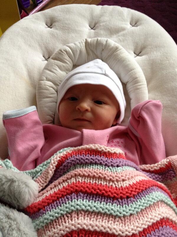 franky_mac's tweet photo. Just wanna thank everyone for their kind words! Mum and baby are ok and now at home with me and Amelia. http://t.co/LFoafmHOwy