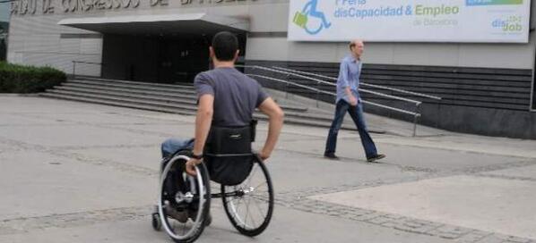 Encuentroemple's tweet photo. Barcelona acoge esta semana una feria para emplear a 700 personas con discapacidad http://t.co/fxfSUcmeN8 http://t.co/uDFBEEO4iZ