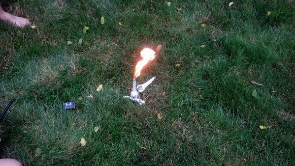 phstephan's tweet photo. Fun with fire with @Colby_Jake and @c_garoutte #Pyros http://t.co/qimQsqLg6c