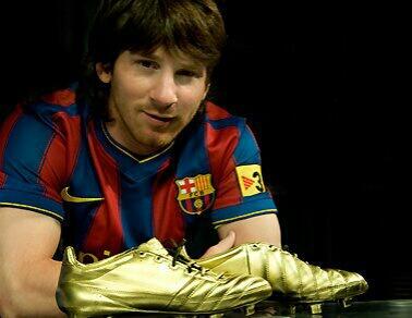 Geradpique31's tweet photo. Feliz Cumpleaños Lionel Andres Messi :-) http://t.co/qqm1C2HTIp