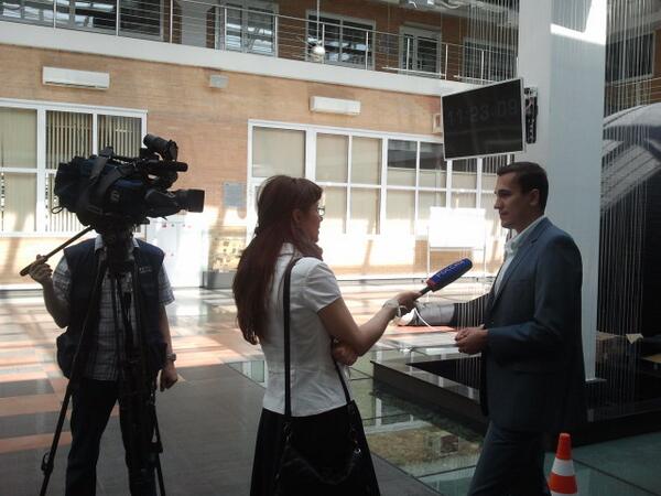 Academpark's tweet image. Руководитель IT-инкубатора @Academpark Станислав Триерс рассказывает @nsktv о Летней школе #ЛША