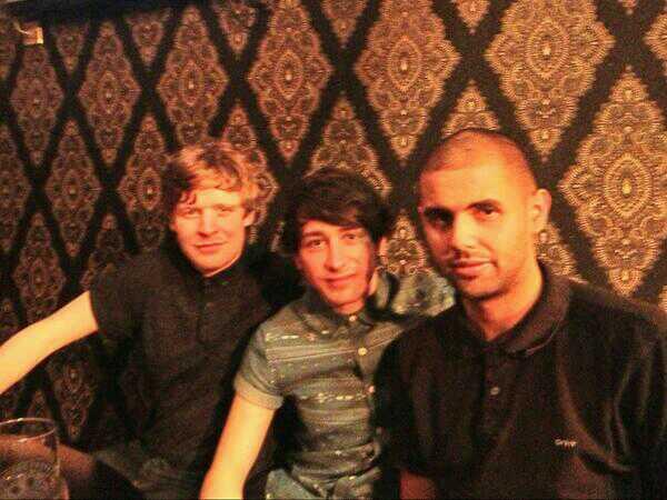 TopButtonWanker tweet picture