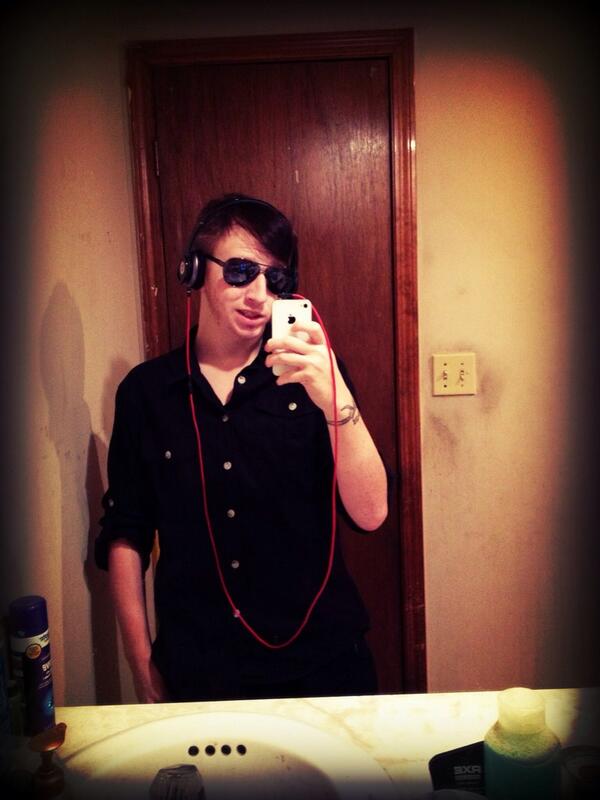 G3TOFFMYSTOOP's tweet image. Whatcha guys think?
#nofilter  #cameraeffect #awesome