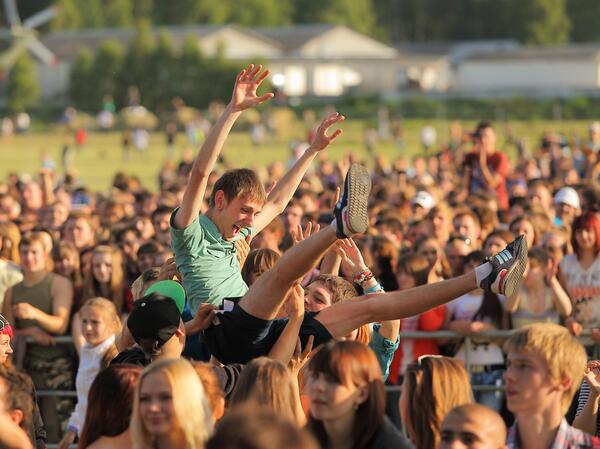 Рок за Бобров – это не просто фестиваль! В этот  день  много людей знакомится, и не прекращает свое общение