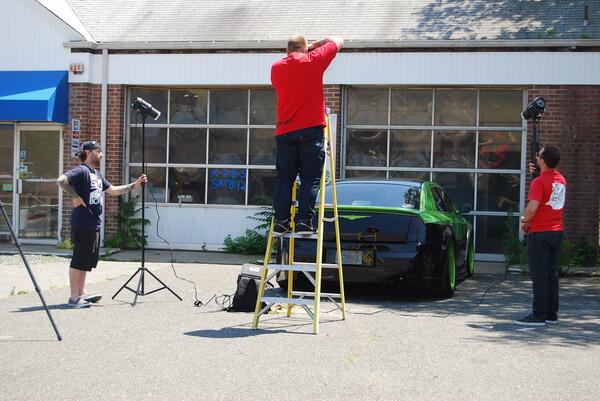402Motoring's tweet photo. Ride's Magazine photo shoot with our Chrysler 300 Wide Body. #Ridesmagazine #widebody #widebody300 #402motoring http://t.co/gy4zQGes1C