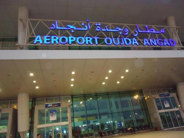 DOUNiiA_H's tweet photo. #TeamOujda <3 >>>>>>>>>>>>>> http://t.co/8fQN4d744m