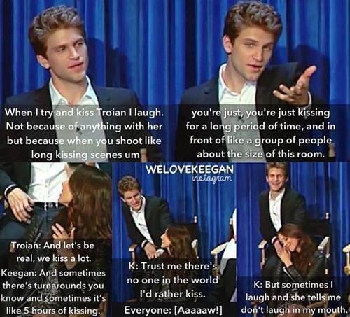 SelenaStanUK's tweet image. "Don't laugh in my mouth" ahaha #spoby #treegan