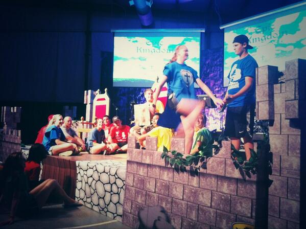 EpicCamp2013's tweet image. Helpless princess....with ninja skills. #programmingteam #skittime #worship #storytimewithunclekyle
@kyle_gray
