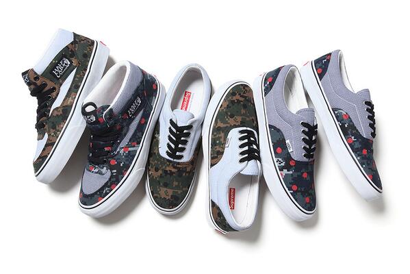 CVNVAS's tweet image. #Supreme x #COMMEdesGARCONS SHIRT x #Vans 2013 Footwear Collection :: cvnvas.tumblr.com/post/538301265…