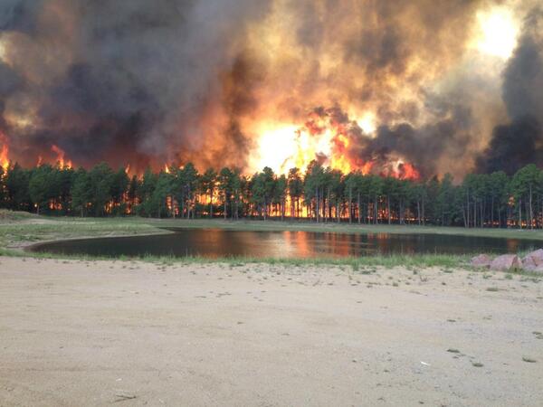 forestservice's tweet photo. The first step to help avoid wildland fire disaster is acting wisely: https://t.co/sOoSOlDNb1   https://t.co/u6Kkakfb2S #wildfire