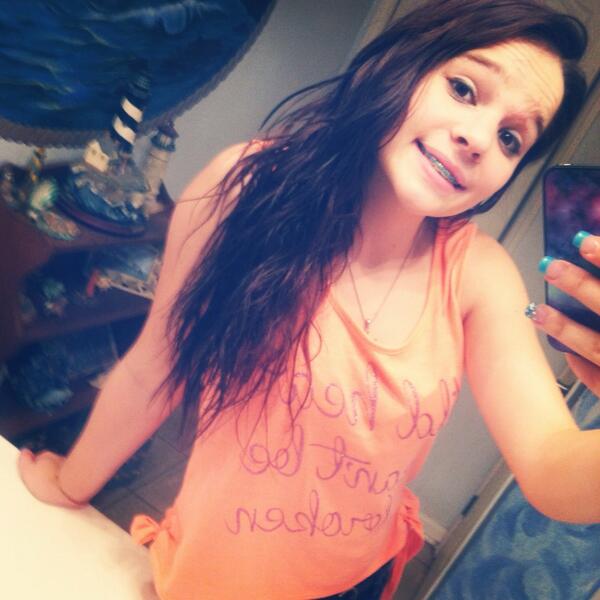 bossasssmama's tweet image. New avi or keep how it is ? #FOLLOWERQUESTION