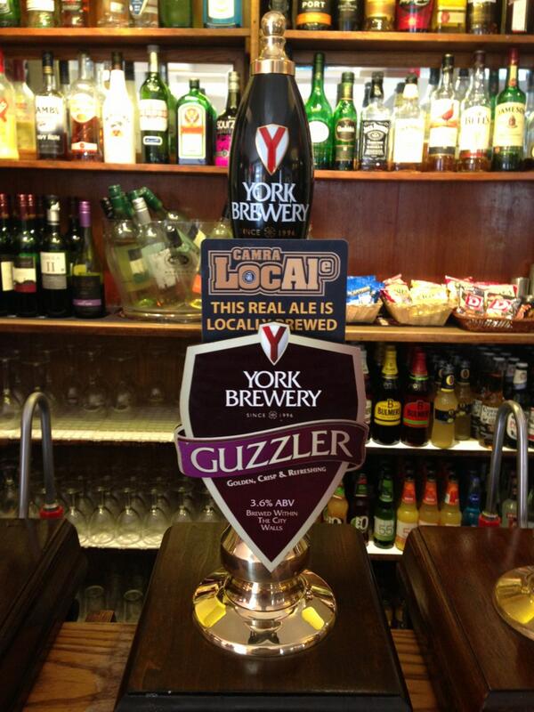 YorkBlackBull's tweet photo. Shiny we @YorkBrewery Pump Cheers Ladies :) #shiny and new http://t.co/UnwiNWpzql