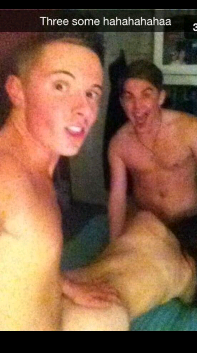 “Possibly the best Snapchat ever? #threesome #ThreesomeThursday” .