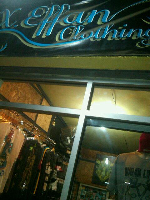 Ok T-shirt Three-D bisa di beli d STORE x-effans ..d wisma asri Bekasi ..pree sale Rp.150rb 2PCs . Rp.100rb /PCs.