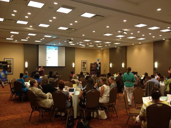 dpmwebb's tweet image. Speed meetings in Raleigh w @PYMLive! Look at all of the engagement! #yaypym