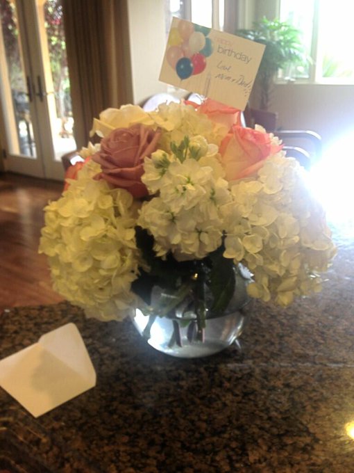 Photo: happy bday to me! http://t.co/d7zdAmKGyI