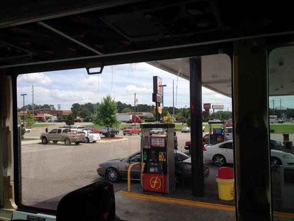 LakelandPAL's tweet photo. Pitstop Here Dothan, Alabama http://t.co/TfeKapmdx8
