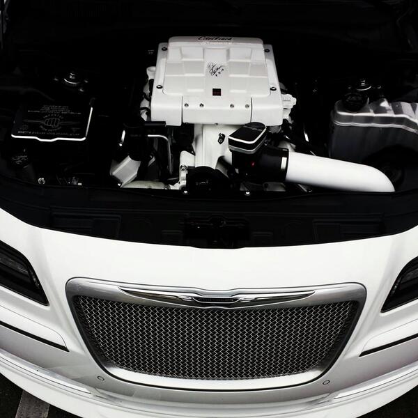 Chrysler tweet media
