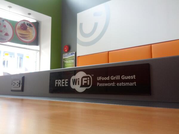 UFoodGrill's tweet photo. the lunch rush is over - come plug in your laptop and get some work done in a healthy environment with our free WiFi http://t.co/imYors5Acv