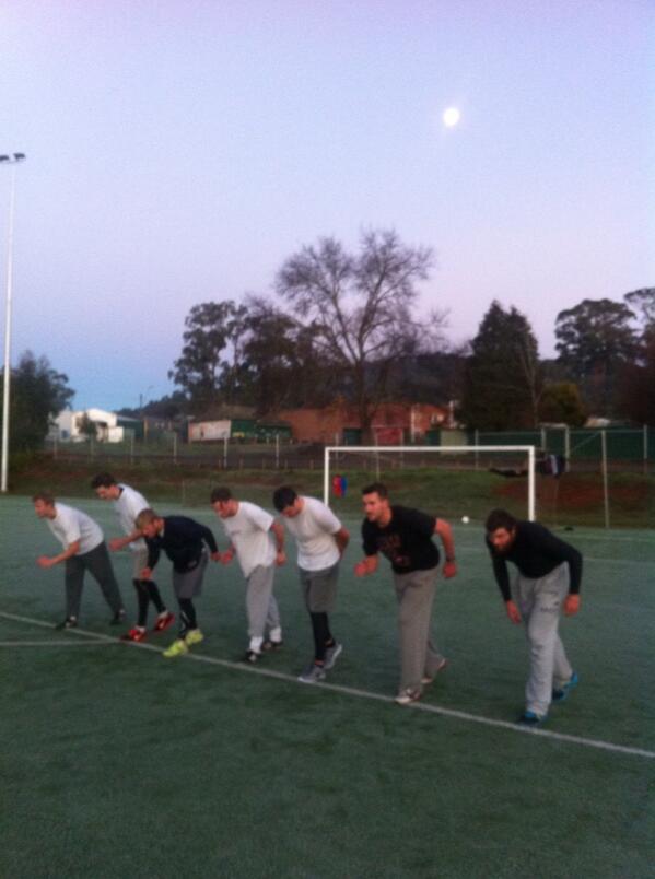 ProkickAus's tweet image. 24 x 100s by 15 sec on the min   2 degree.   A coaches dream.   #fresh.  #payinsweat