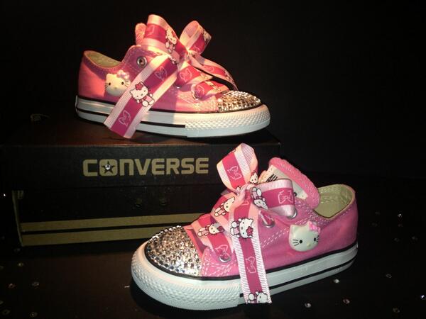 queenofsparkles's tweet photo. My latest creation many more to come #busytimes http://t.co/cutuy9tgAc