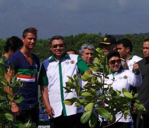 S. B. Yudhoyono tweet media